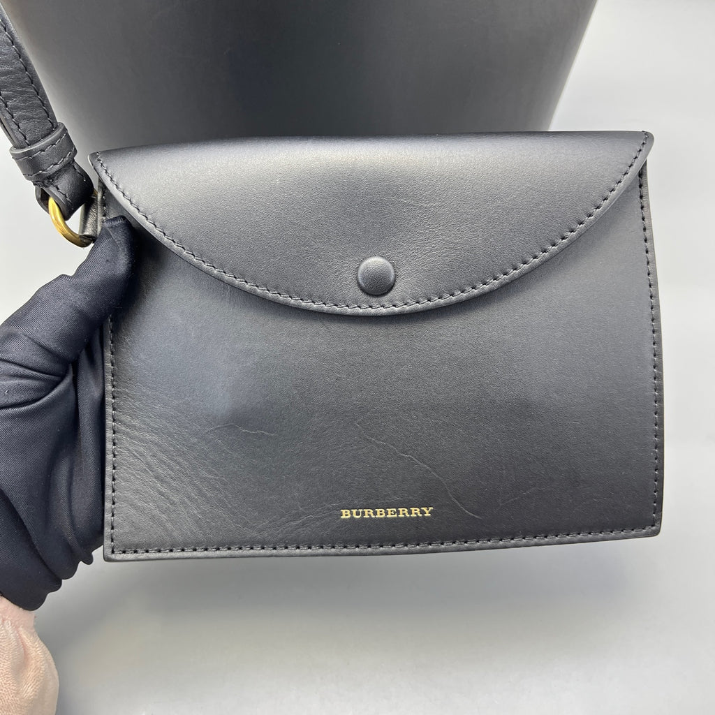 Burberry Black 40758901