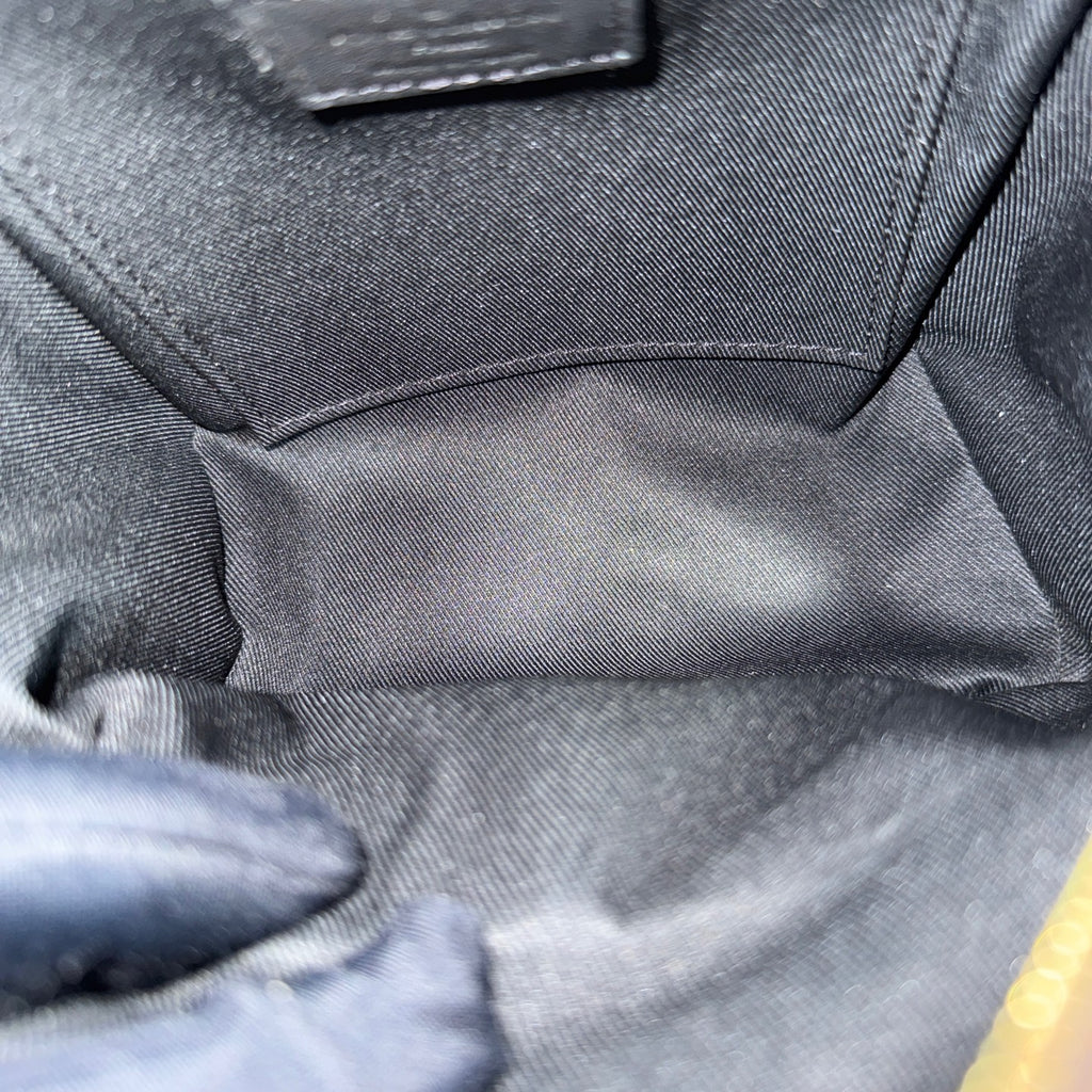 Louis Vuitton M41562