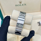 Rolex Oyster Perpetual Automatic (self-winding) watch 31 millimeters m177200-0017