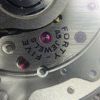 Breitling Avenger B01 Chronograph 42 42 AB0146101L1X1