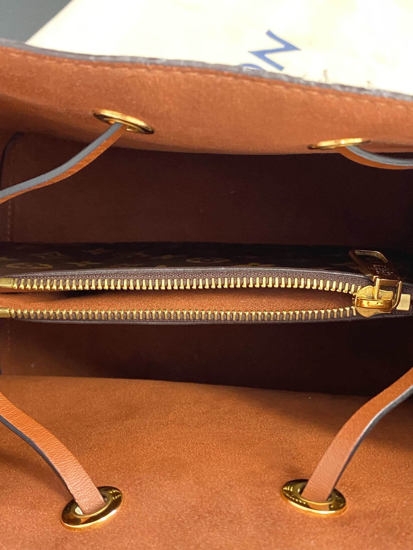 Louis Vuitton Brown M44887