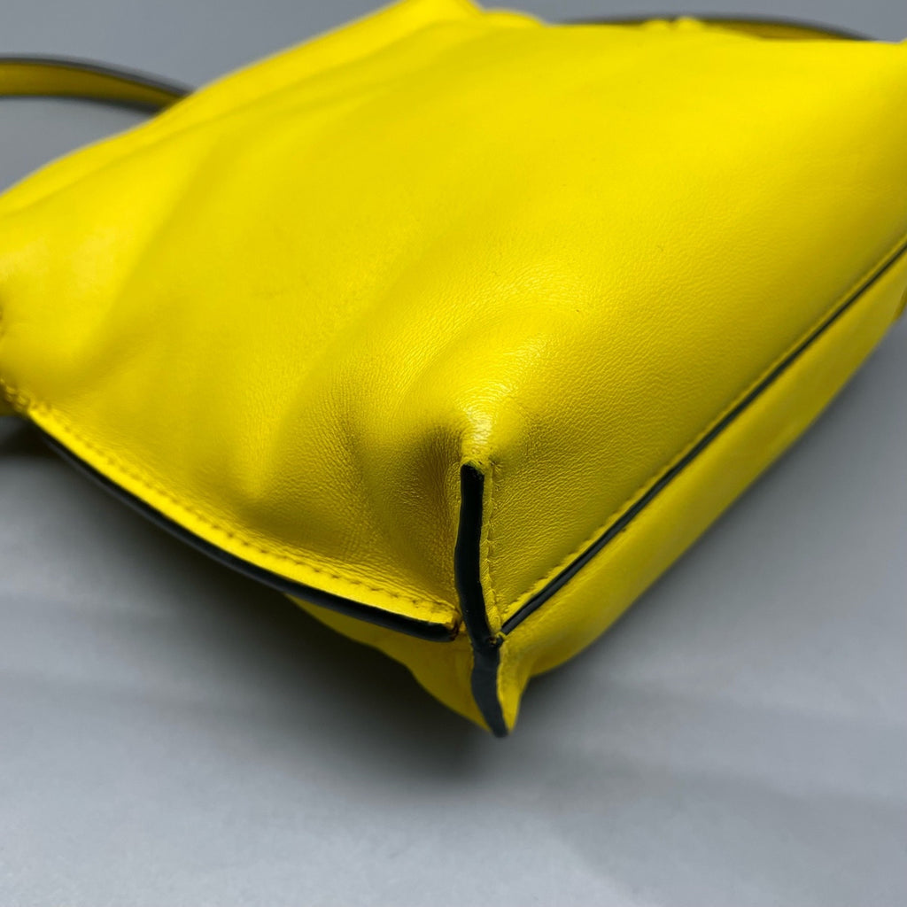 Loewe Yellow