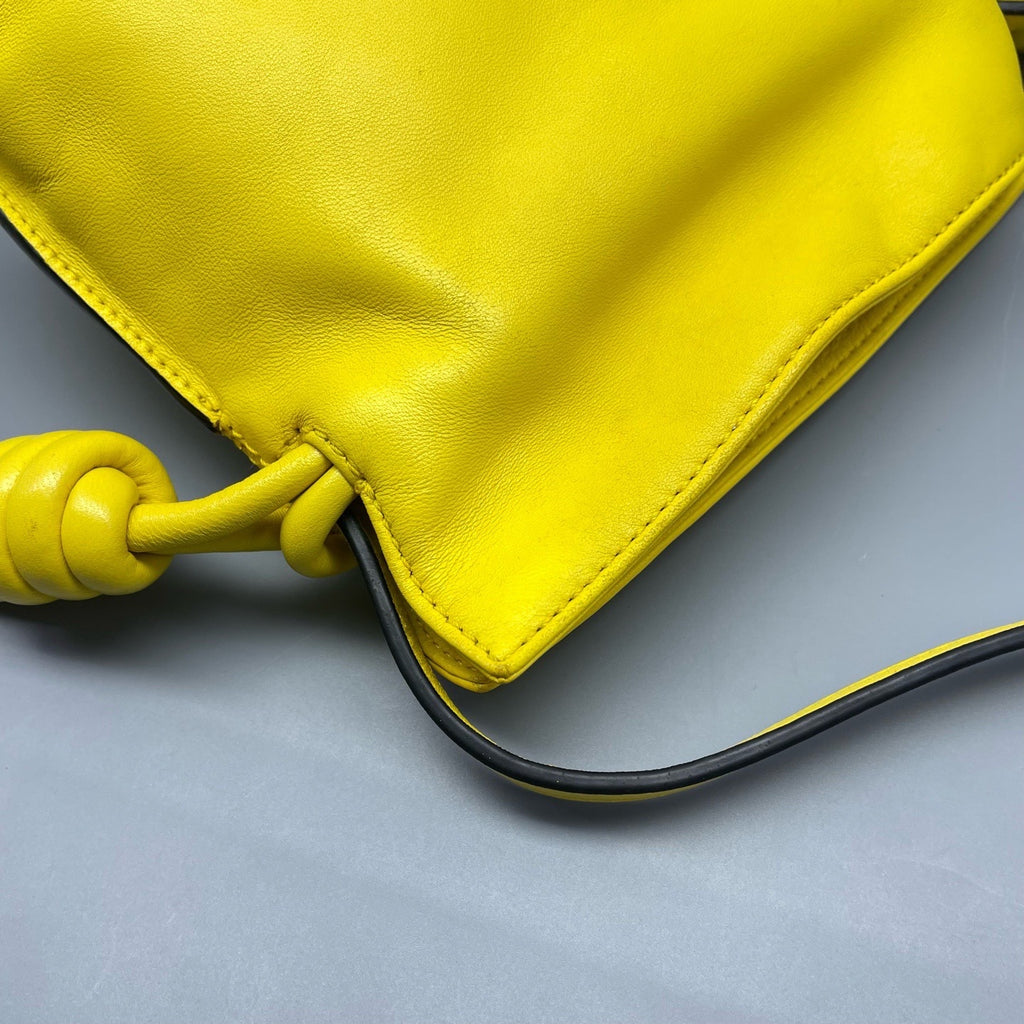Loewe Yellow