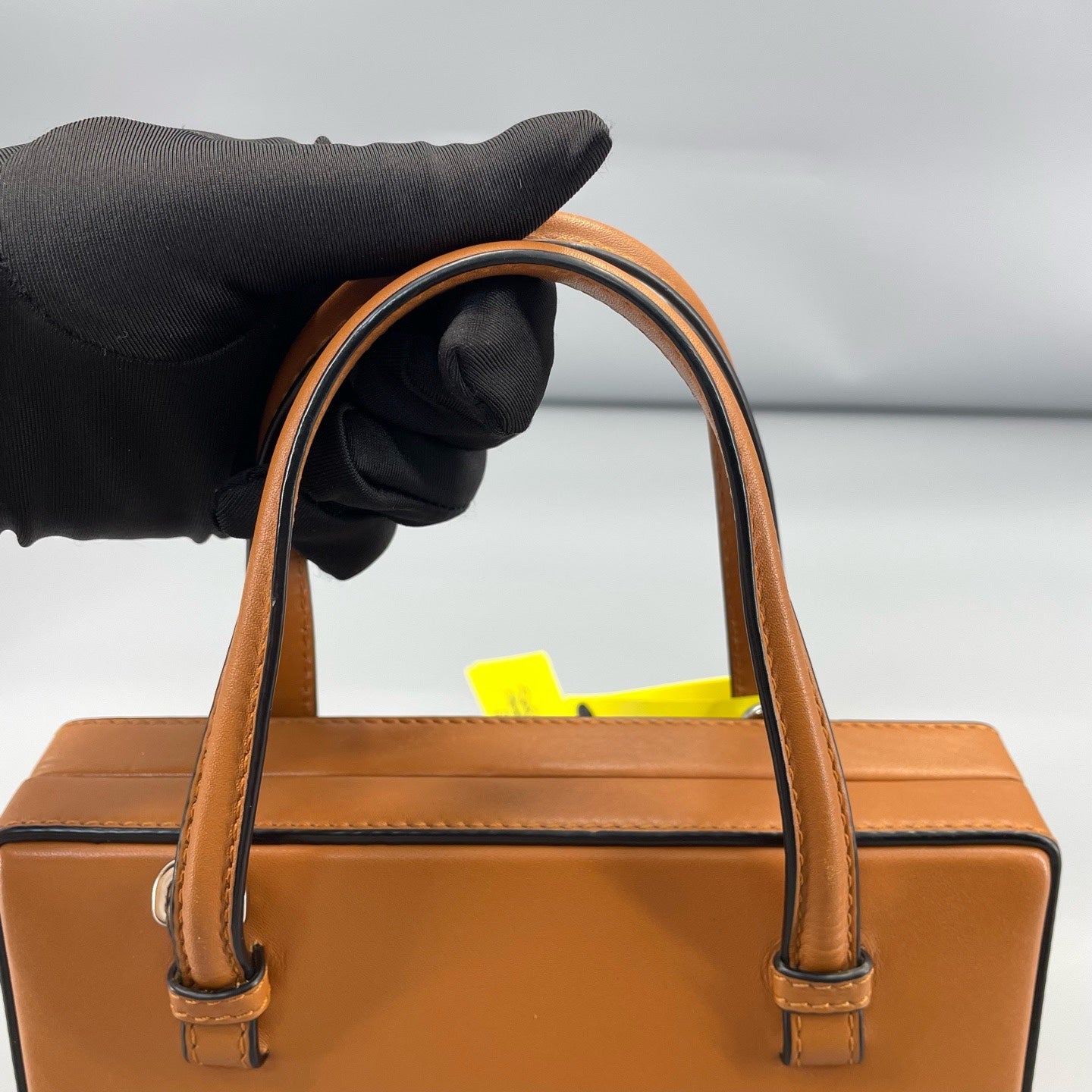 Loewe Brown