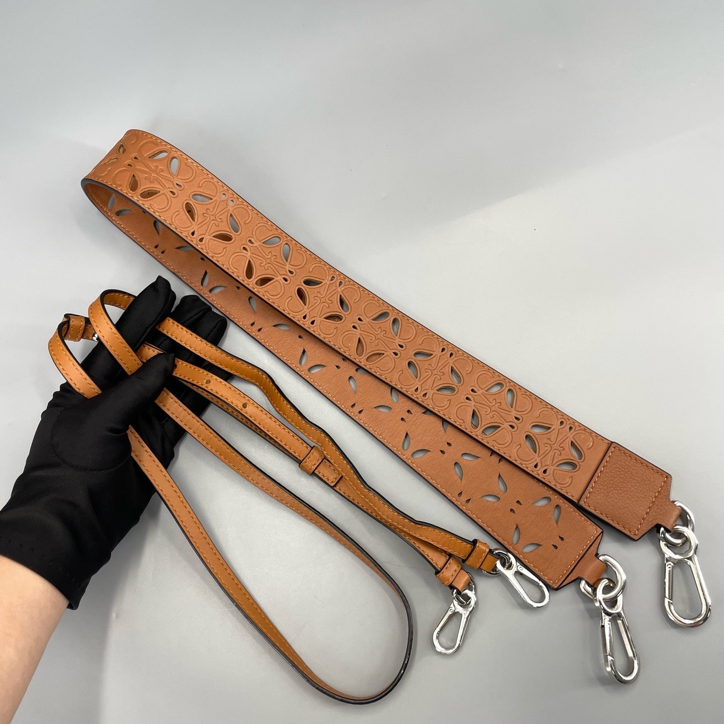 Loewe Brown