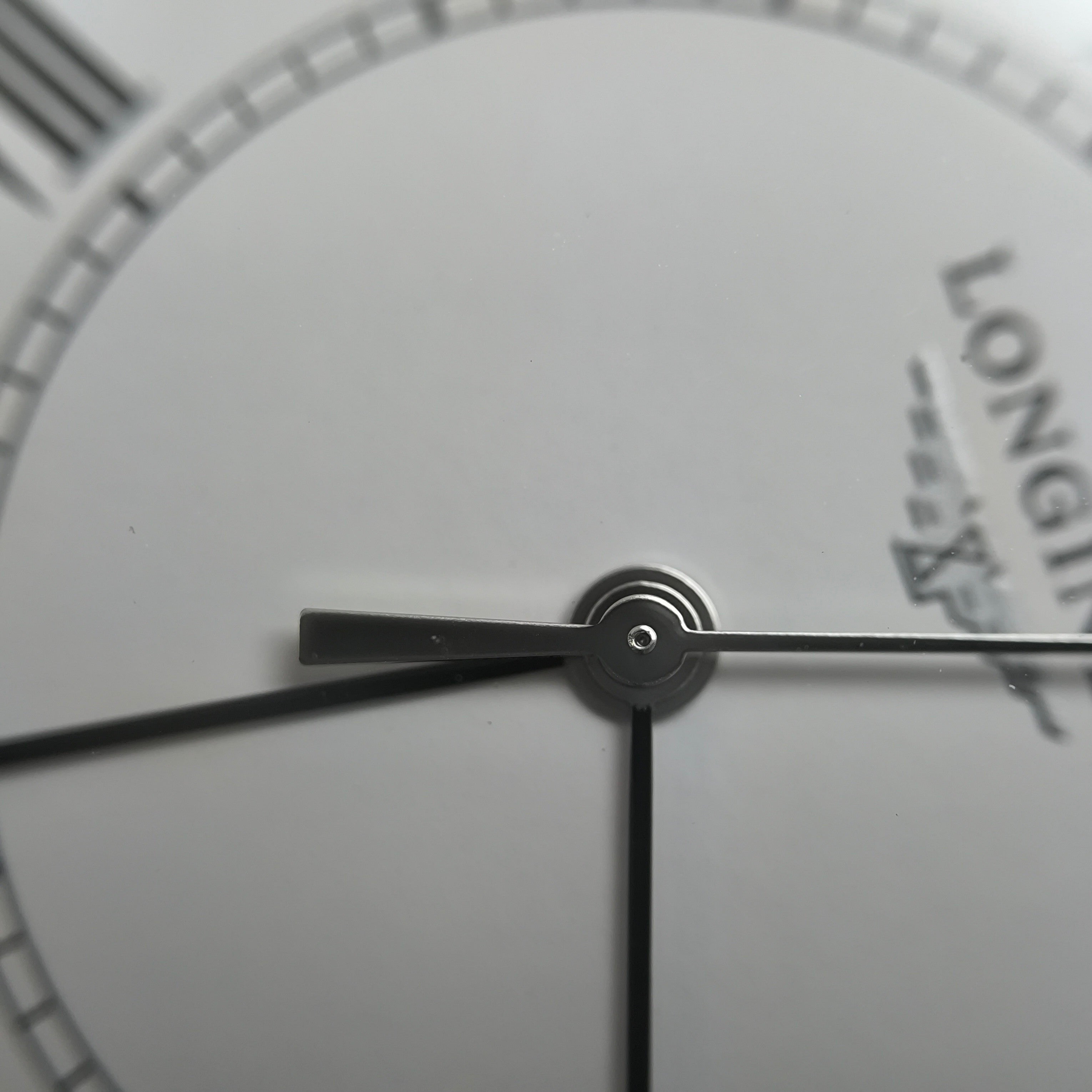 Longines Glorious Présence Collection 38.50 MM L4.790.4.11.6