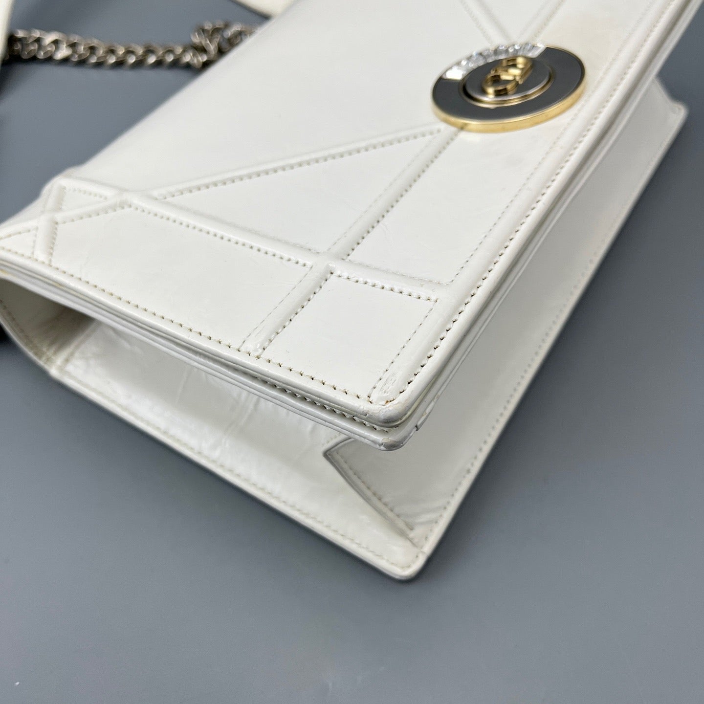 Dior White