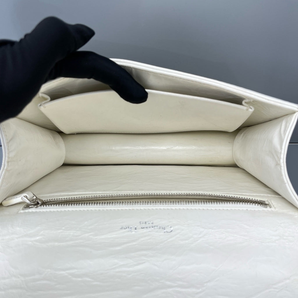 Dior White