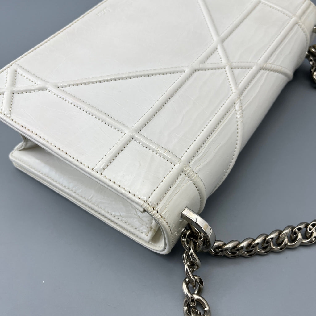 Dior White