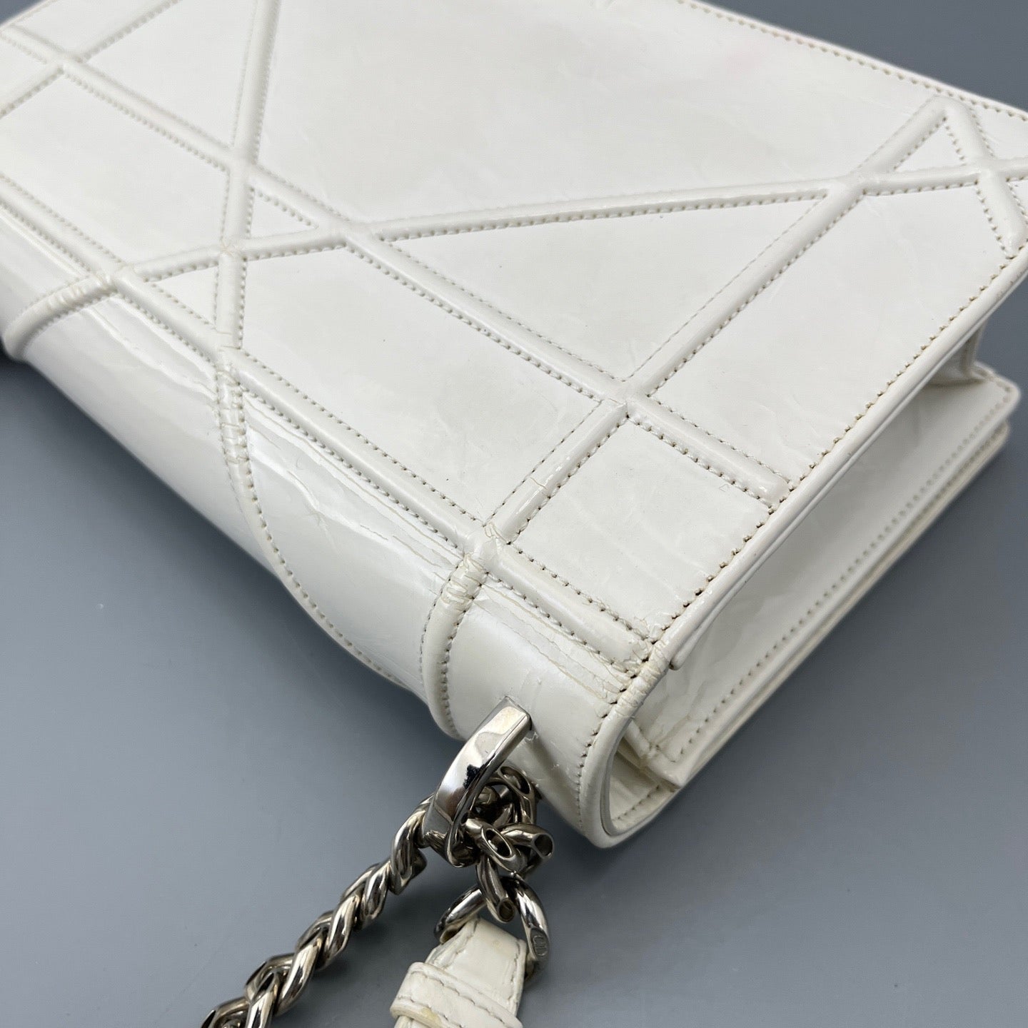 Dior White