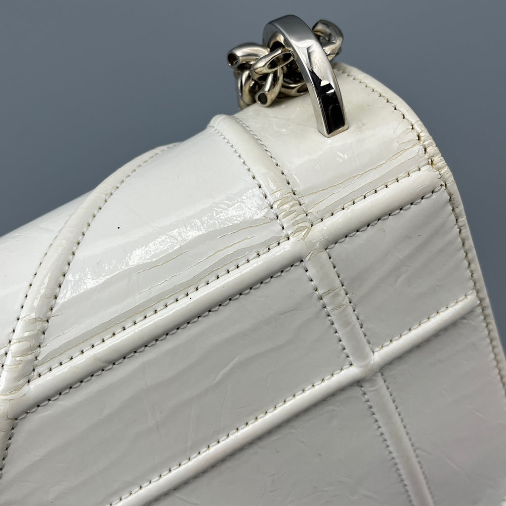 Dior White