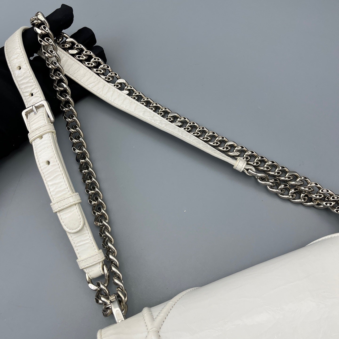 Dior White