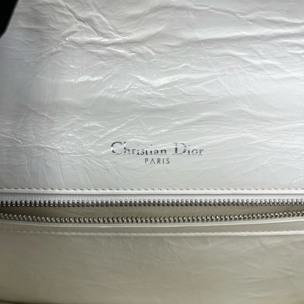 Dior White