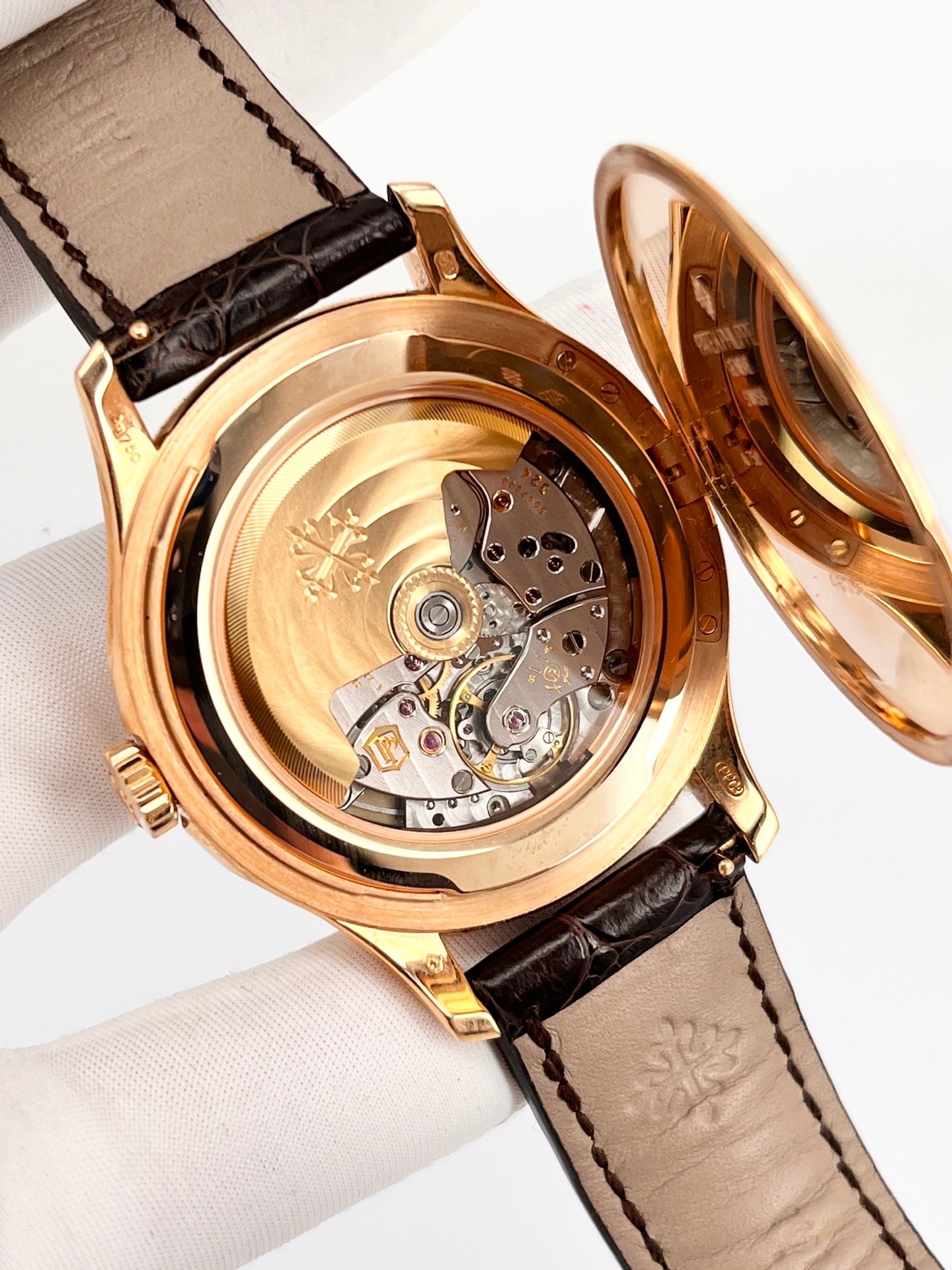 Patek Philippe Rose gold Automatic (self-winding) watch
