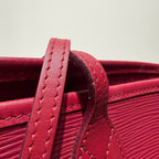 Louis Vuitton (Unknown) Red Tote M40882