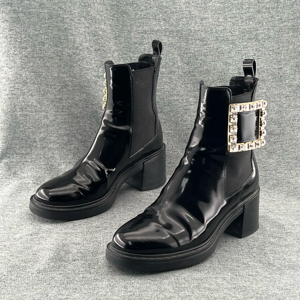 Burberry Black