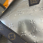 Louis Vuitton Crossbody