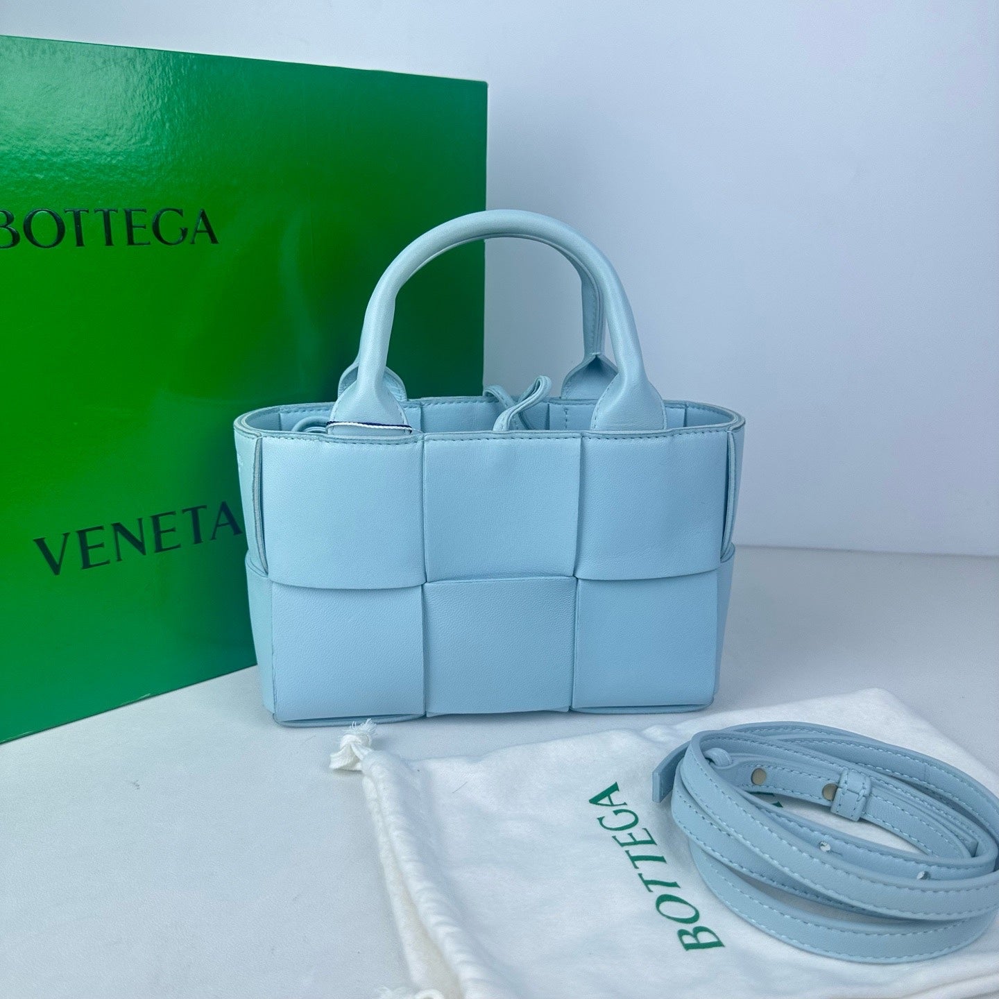 Bottega Veneta