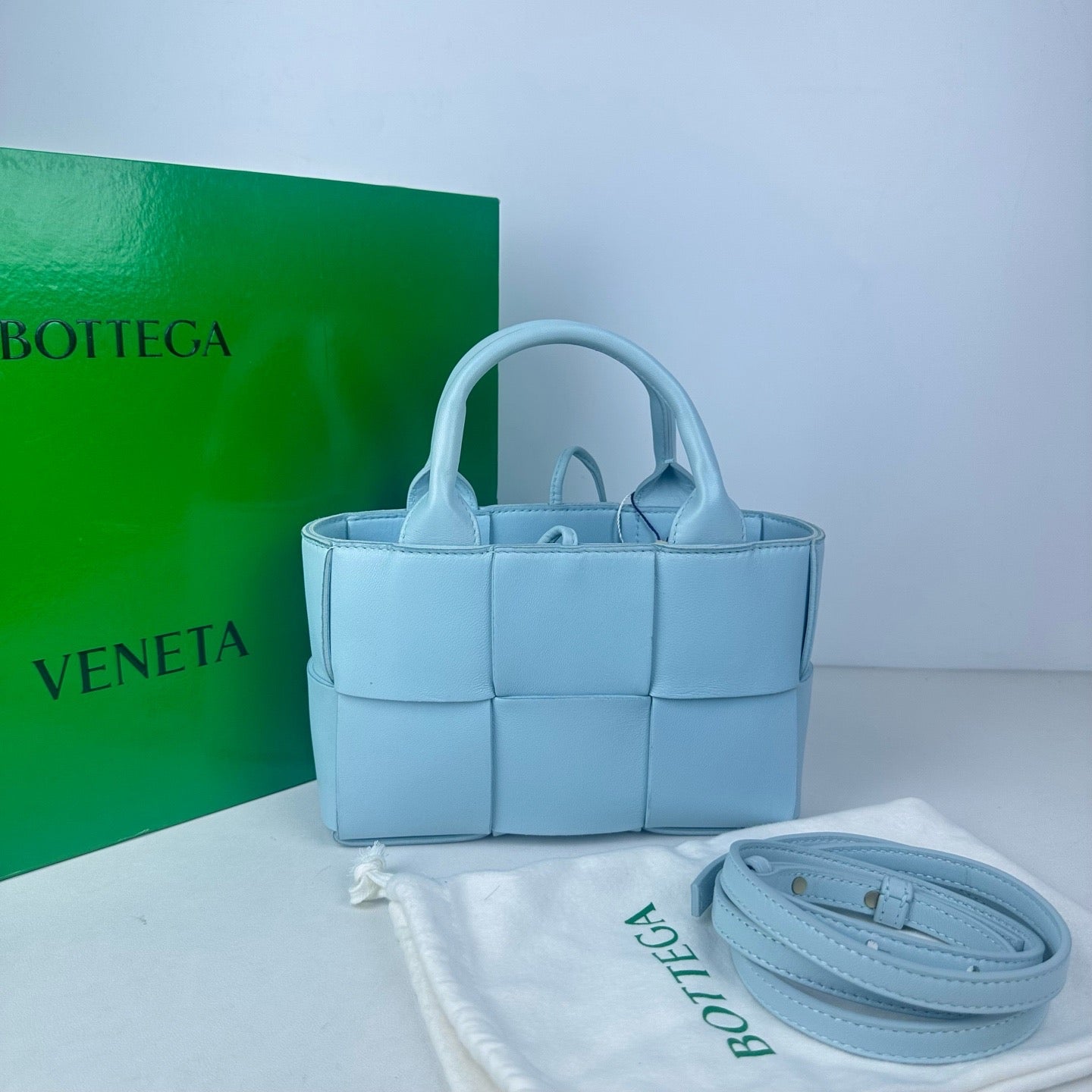 Bottega Veneta