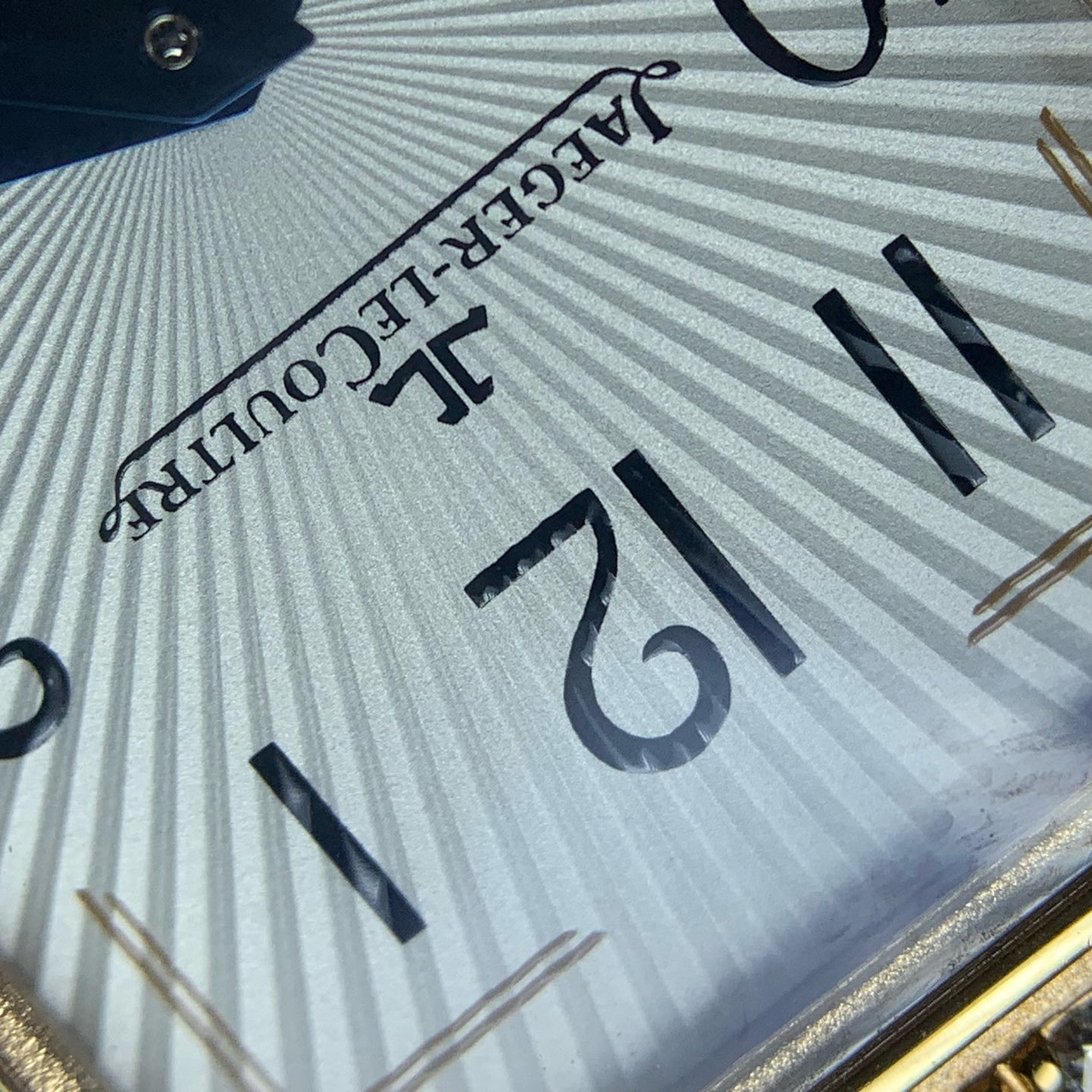 Jaeger LeCoultre Reverso One翻转系列腕表 40.1 x 20 millimeters Q3342520