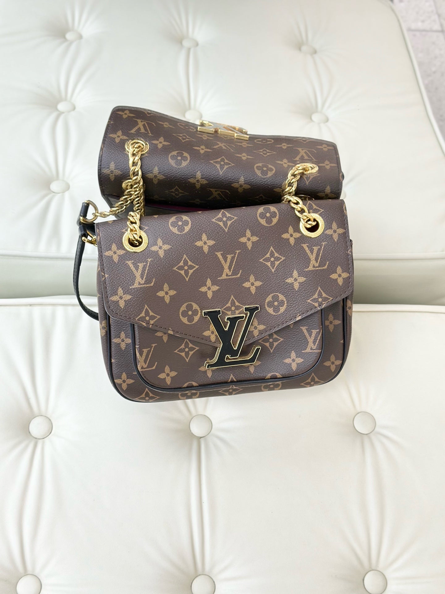 Louis Vuitton Passy M45592