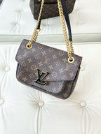 Louis Vuitton Passy M45592