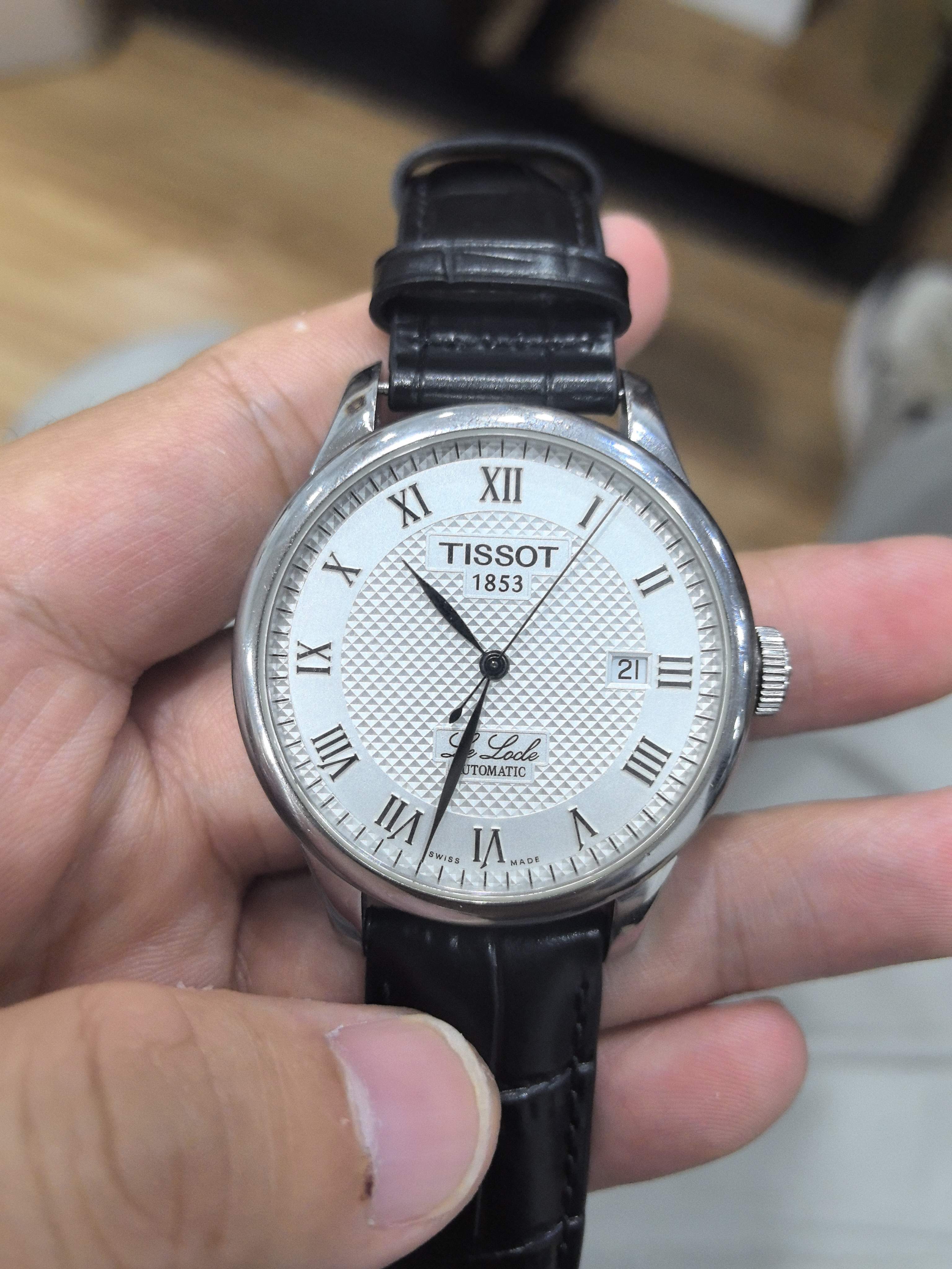 Tissot Classic Automatic (self-winding) watch 39.3 millimeters T41.1.423.33