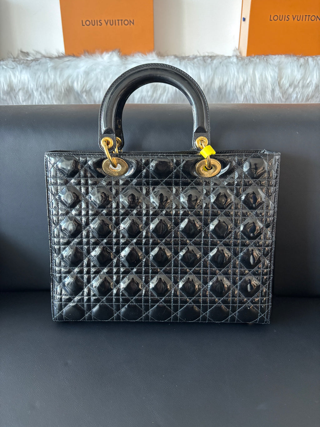 Dior