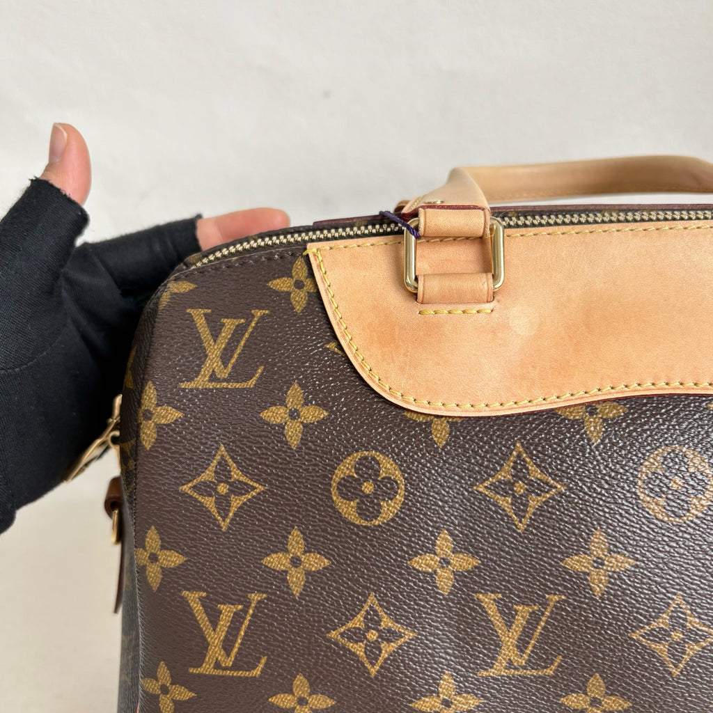 Louis Vuitton Tote