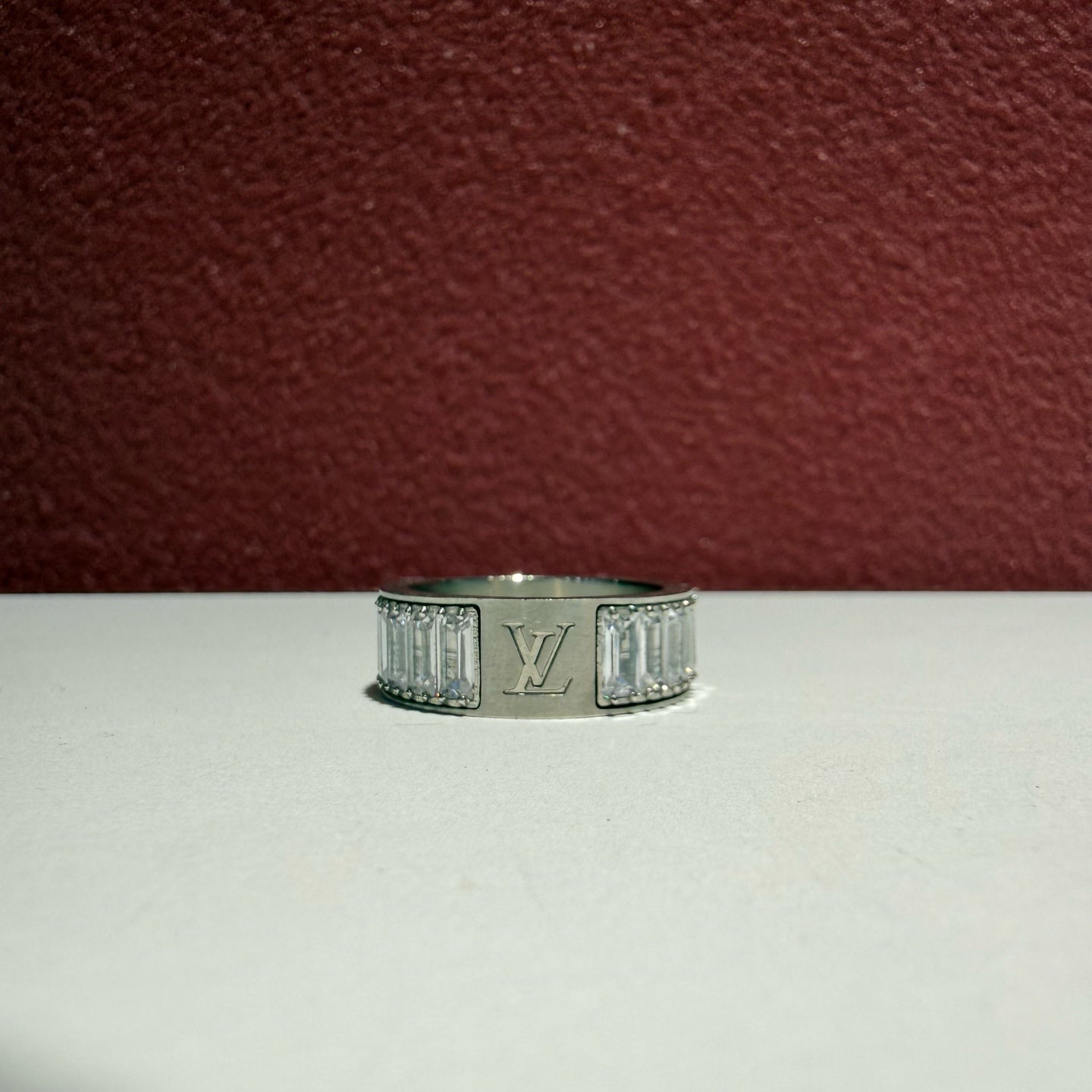 Louis Vuitton Metal Silver Ring