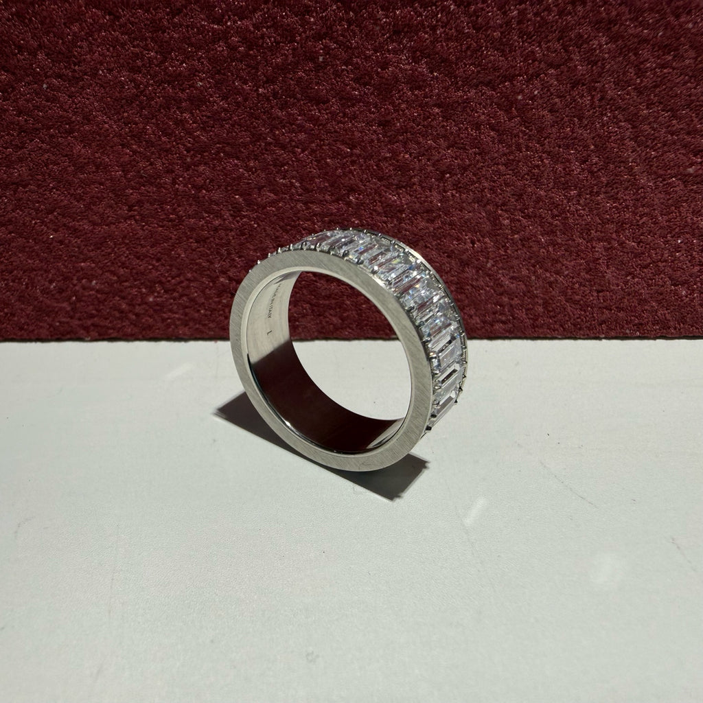 Louis Vuitton Metal Silver Ring