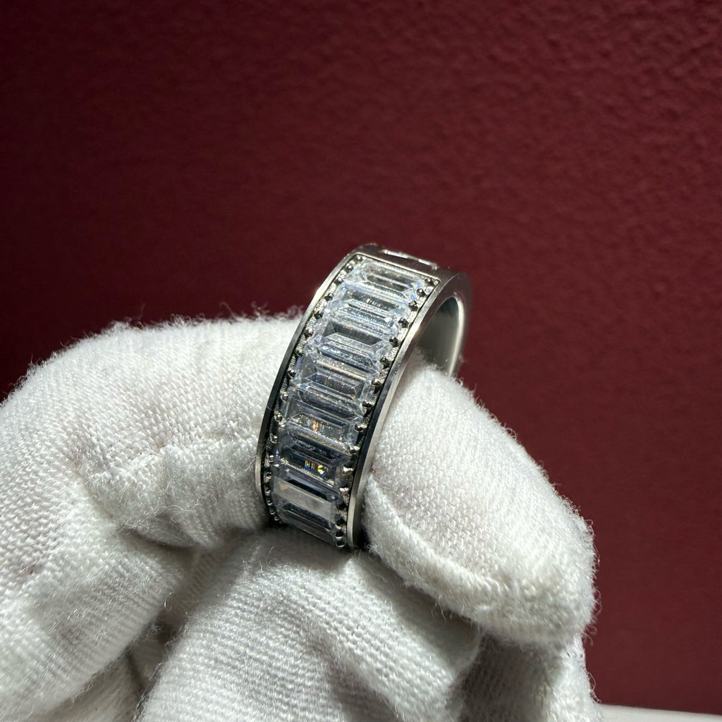Louis Vuitton Metal Silver Ring