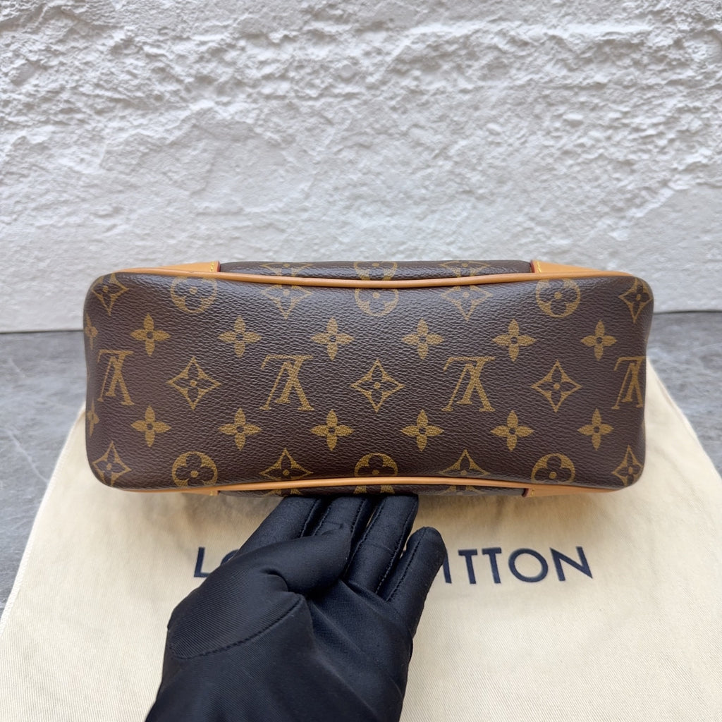 Louis Vuitton Crossbody