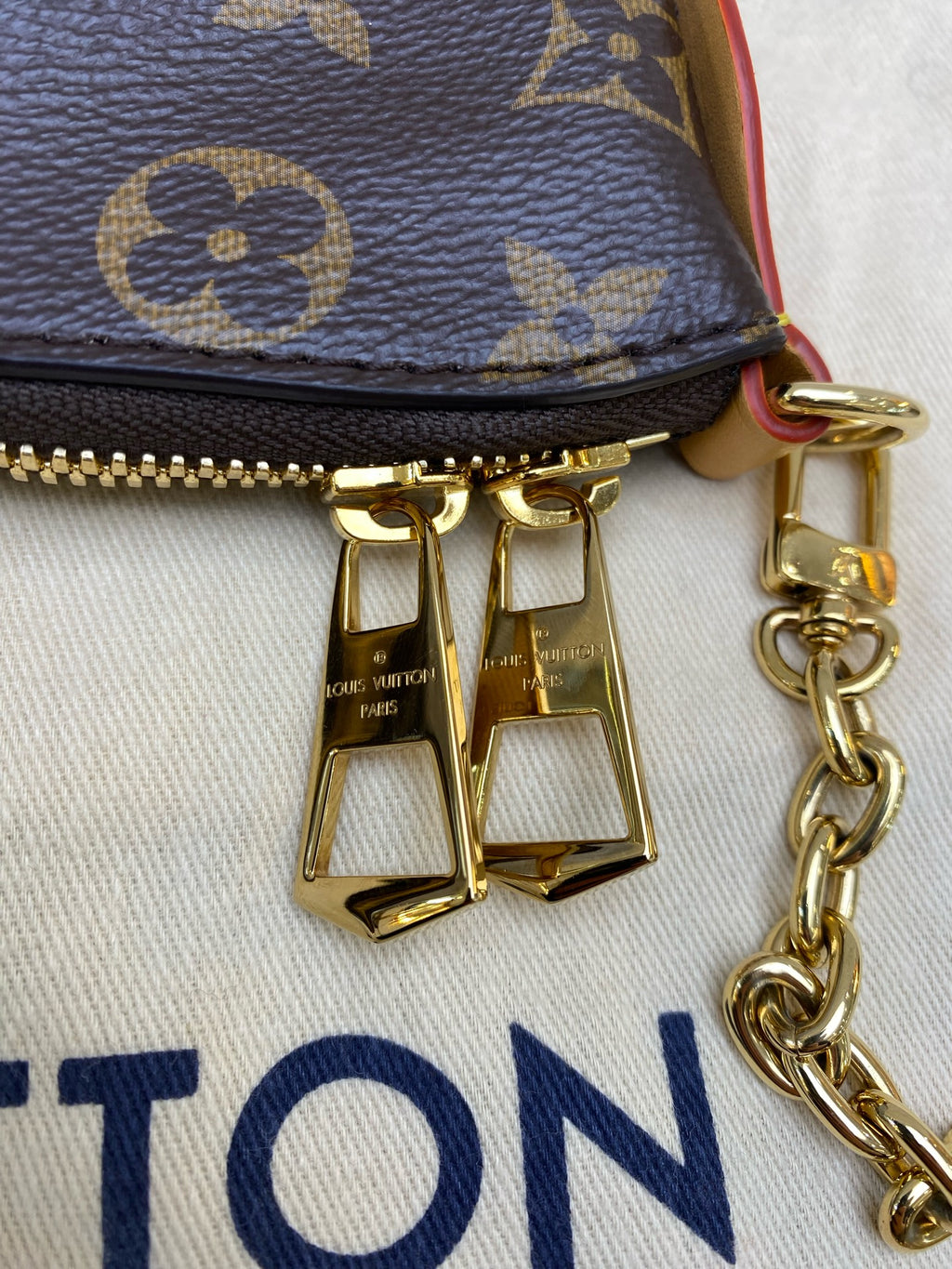 Louis Vuitton Crossbody