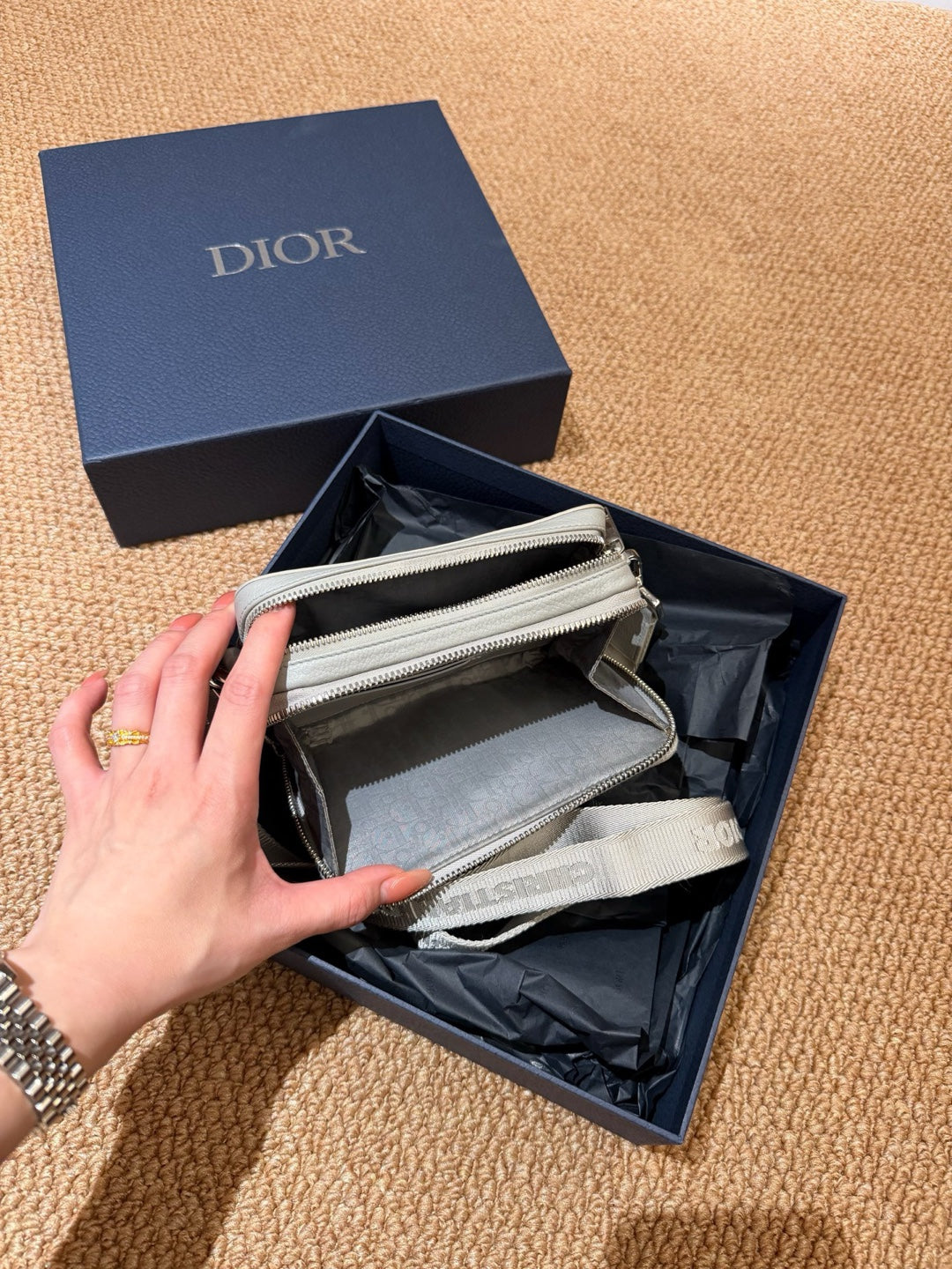 Dior Gray