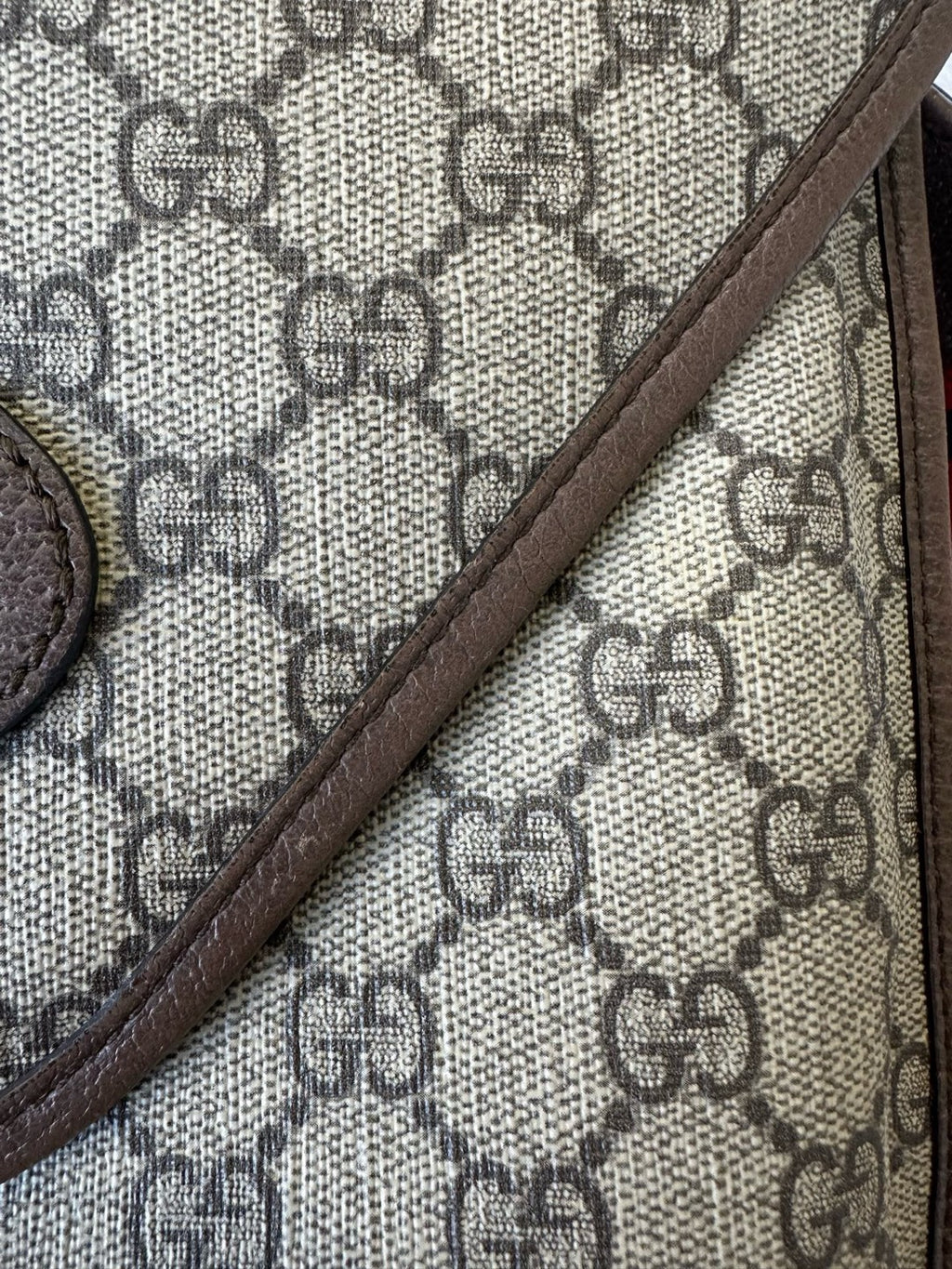 Gucci Canvas Beige Messenger Bag 5986049C2VT8745
