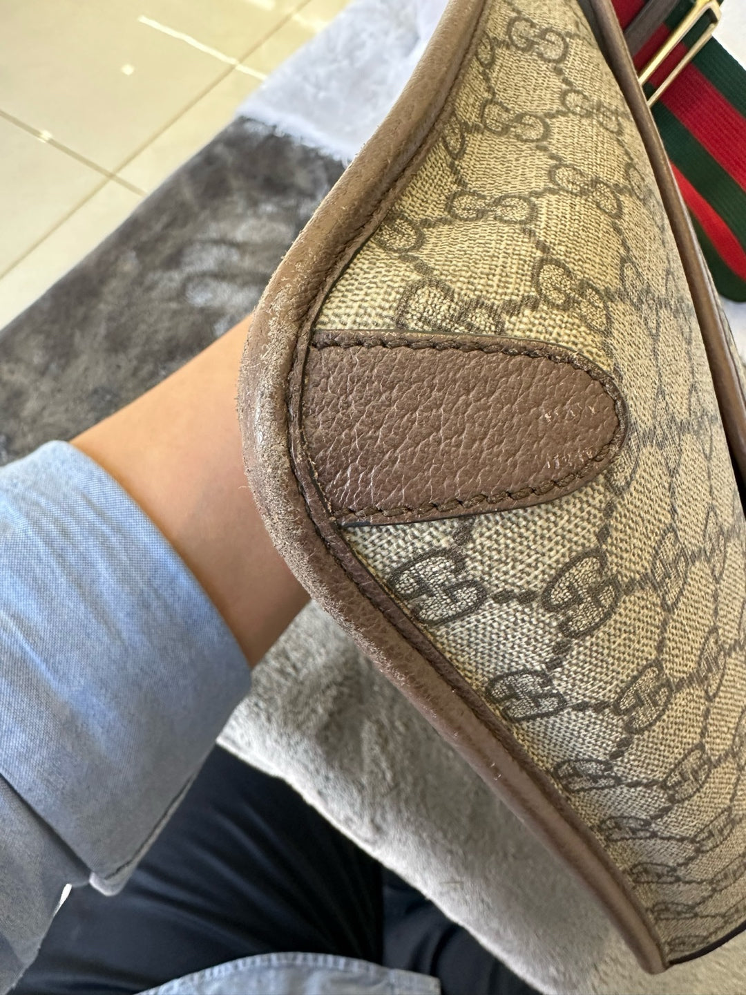 Gucci Canvas Beige Messenger Bag 5986049C2VT8745