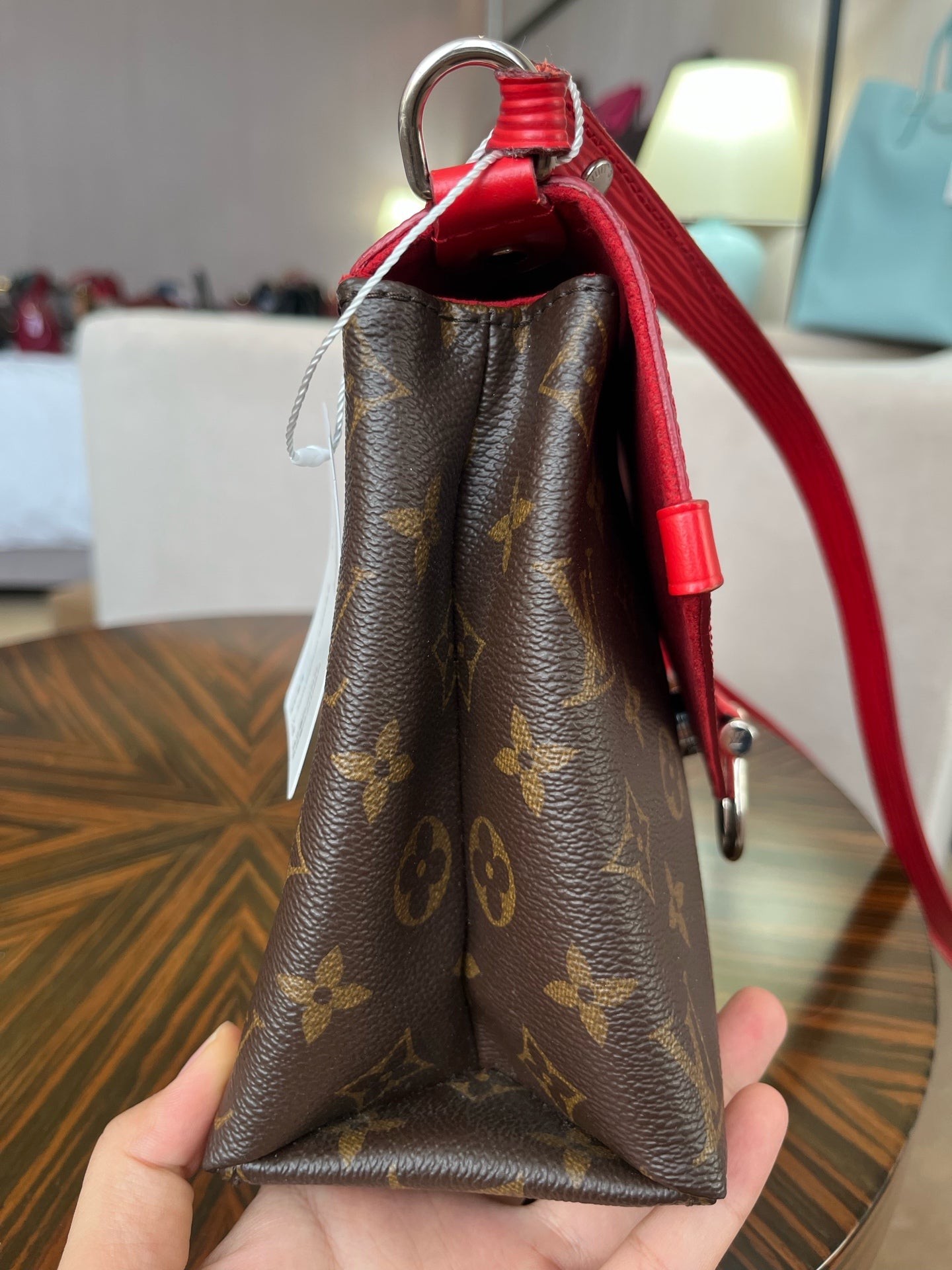 Louis Vuitton Crossbody