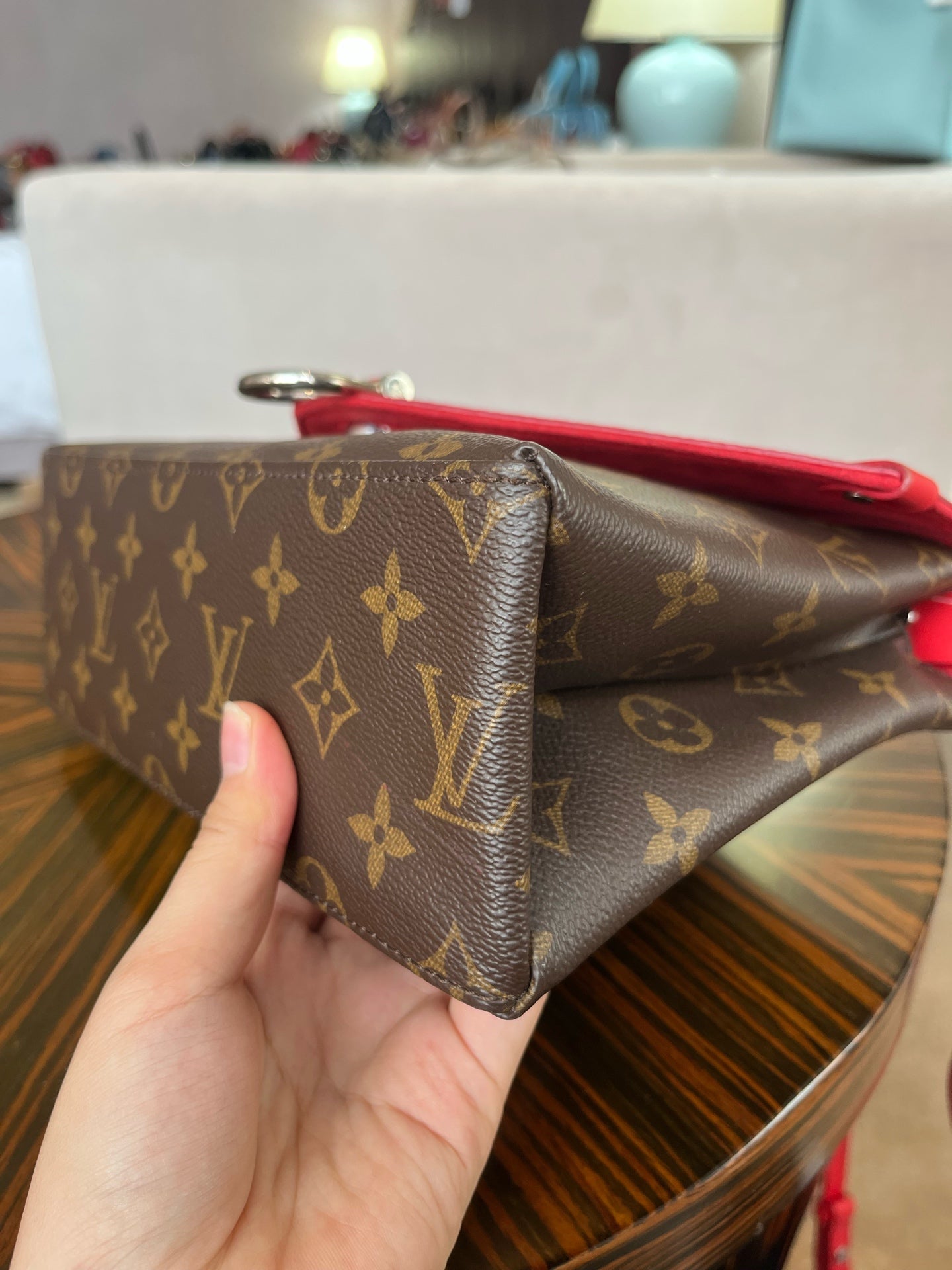 Louis Vuitton Crossbody
