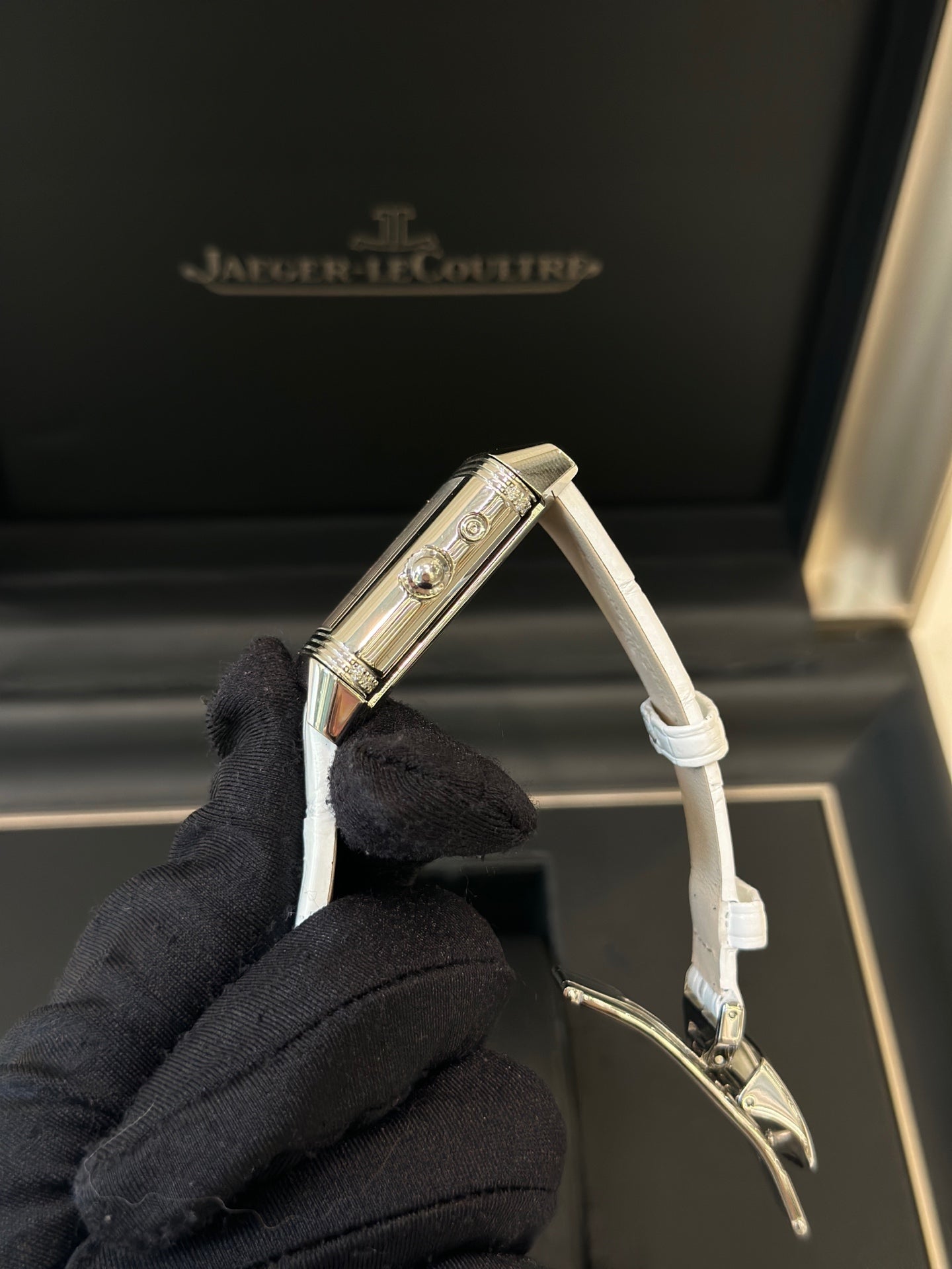 Jaeger LeCoultre Flip the wristwatch Manual-wind watch 40.2x25 mm Q2698420