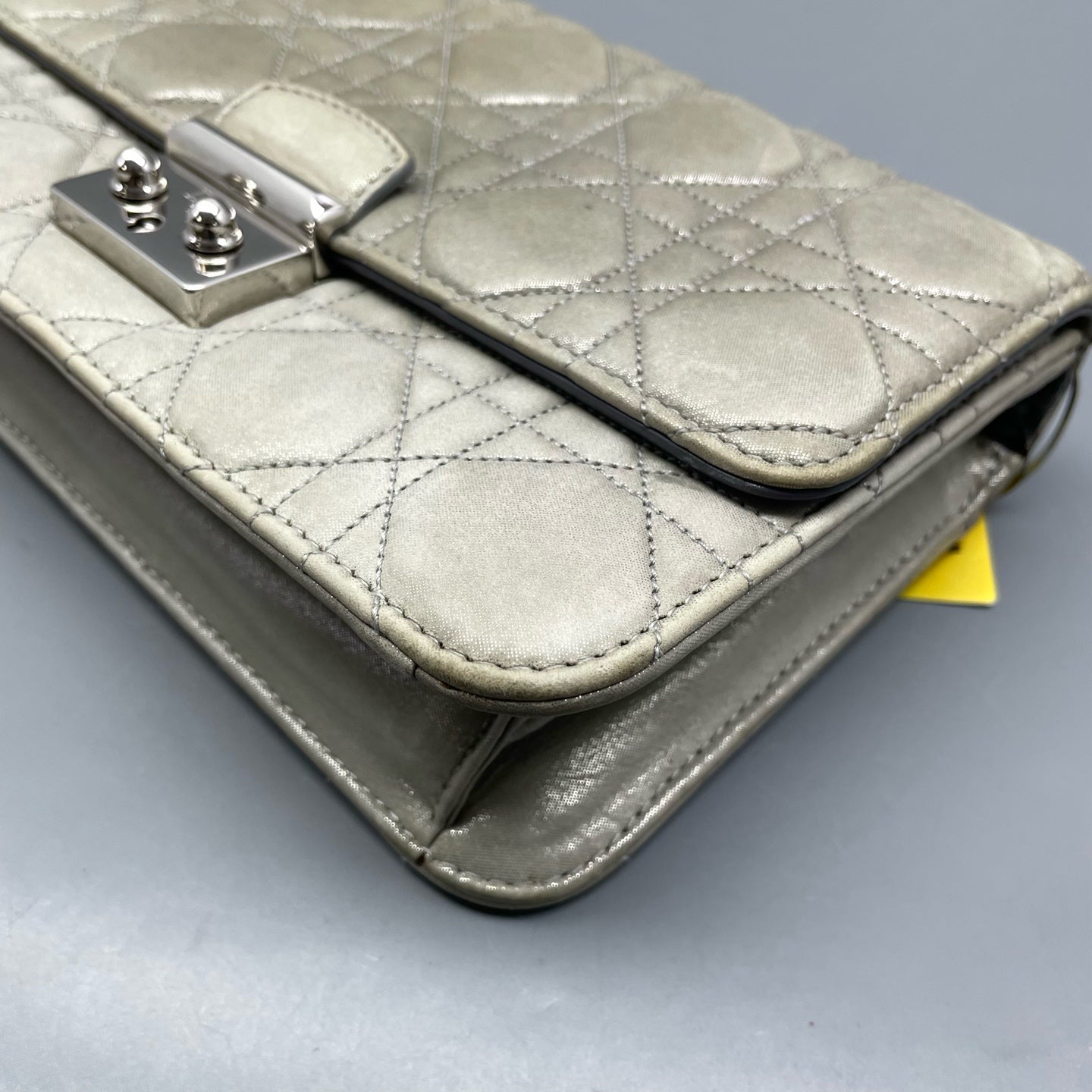 Dior Gray