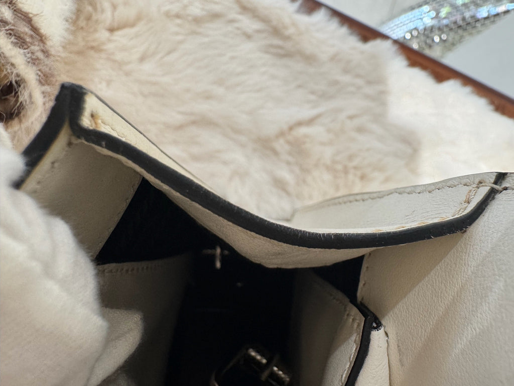 Prada (Unknown) Crossbody 1BD120-2BB0-F0964