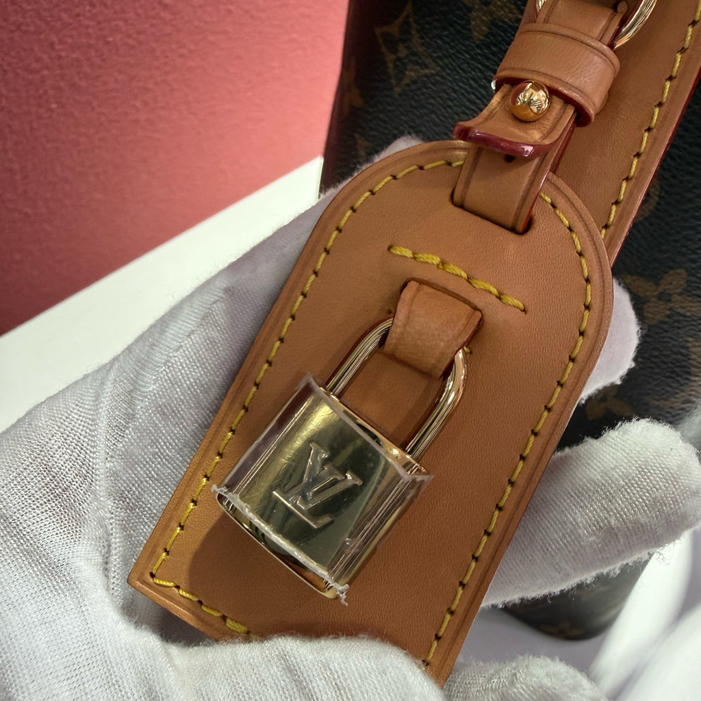 Louis Vuitton ALL IN Large Handbag Bucket & Drawstring Bag 31 x 18 x 26 M12926