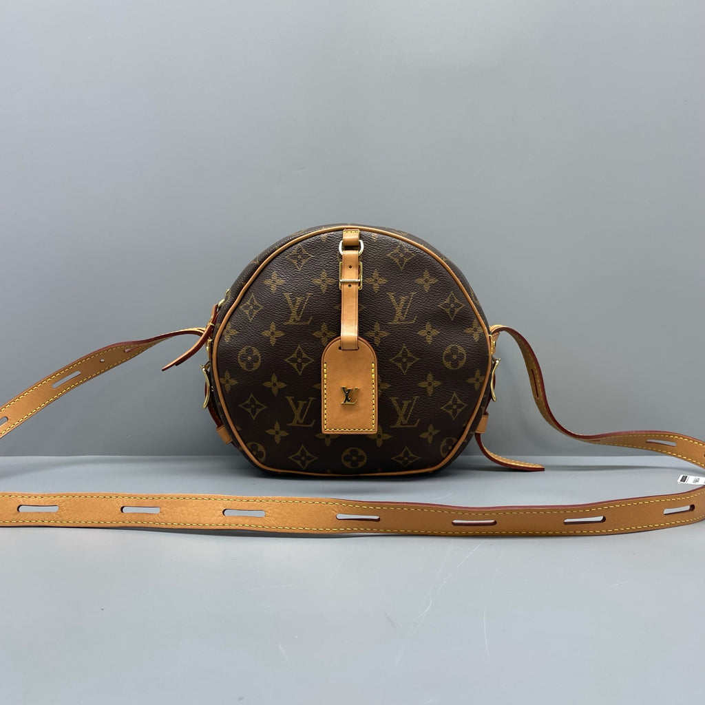 Louis Vuitton Shoulder Bag