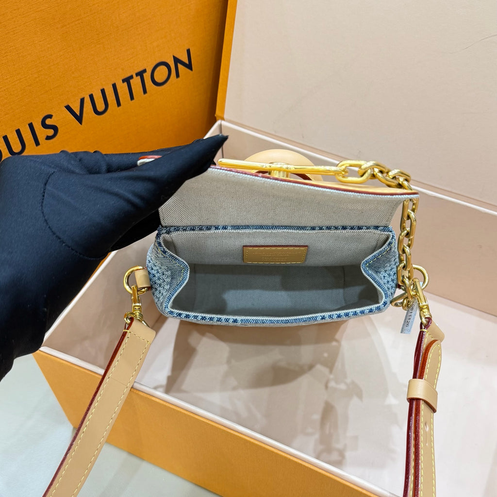 Louis Vuitton NANO STEAMER Handbag Crossbody 15x18x7 N40751
