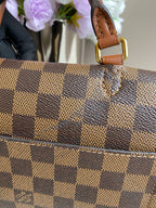 Louis Vuitton Messenger Bag