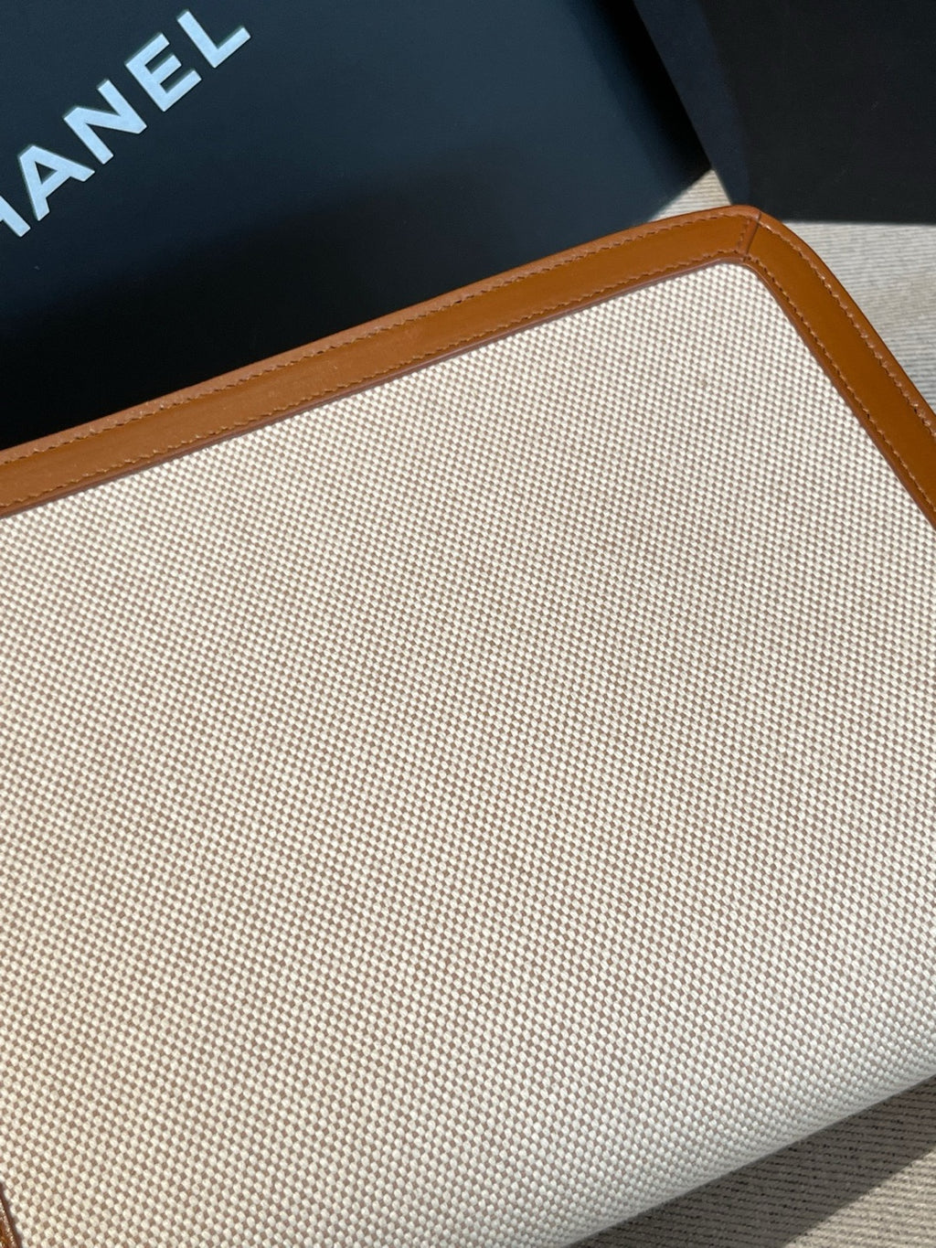 Saint laurent Canvas