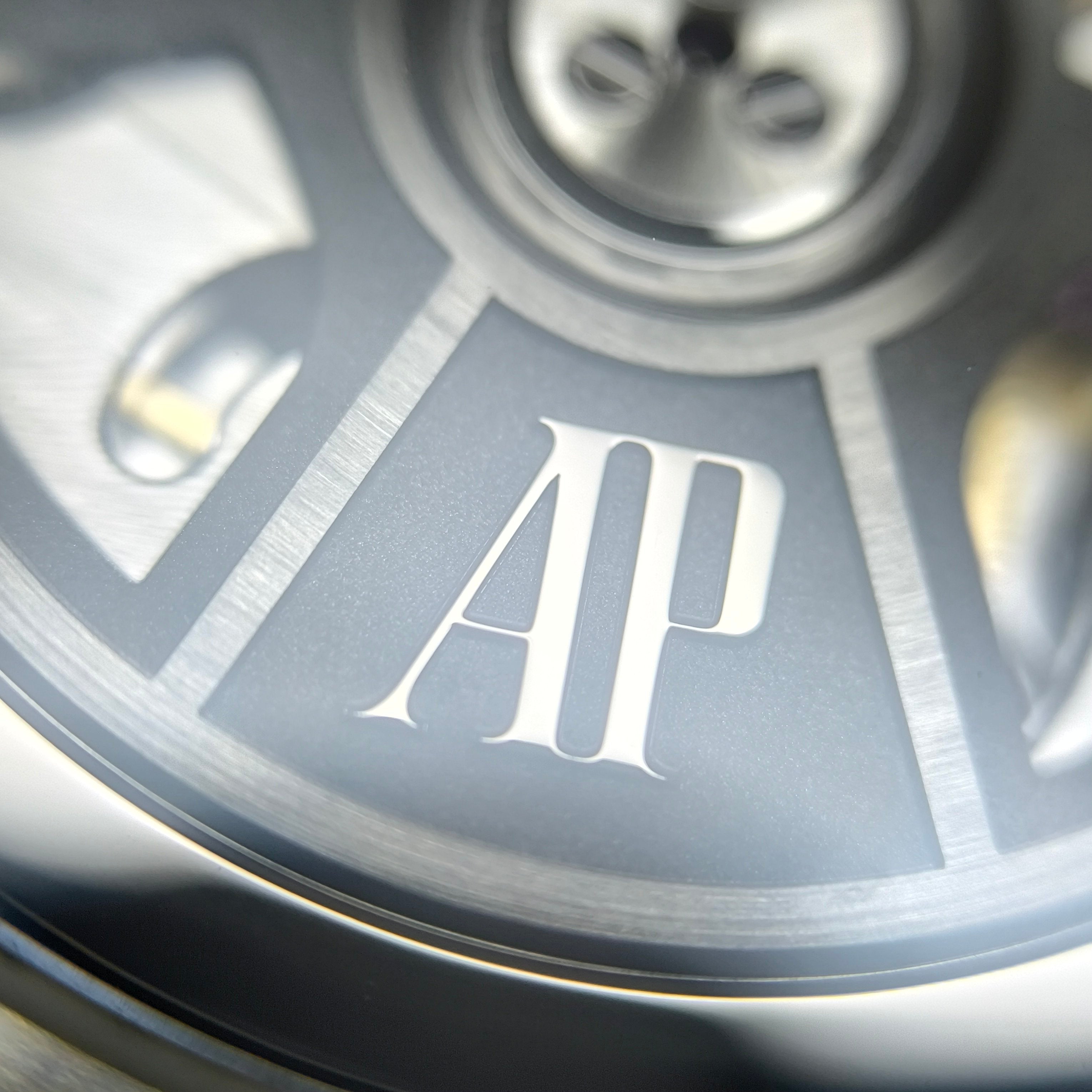 Audemars Piguet Royal Oak Offshore 42mm 15720ST.OO.A027CA.01