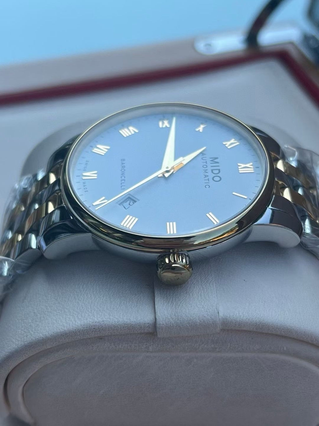 Mido Berenice White Automatic (self-winding) watch 38 millimeters M8600.9.26.1