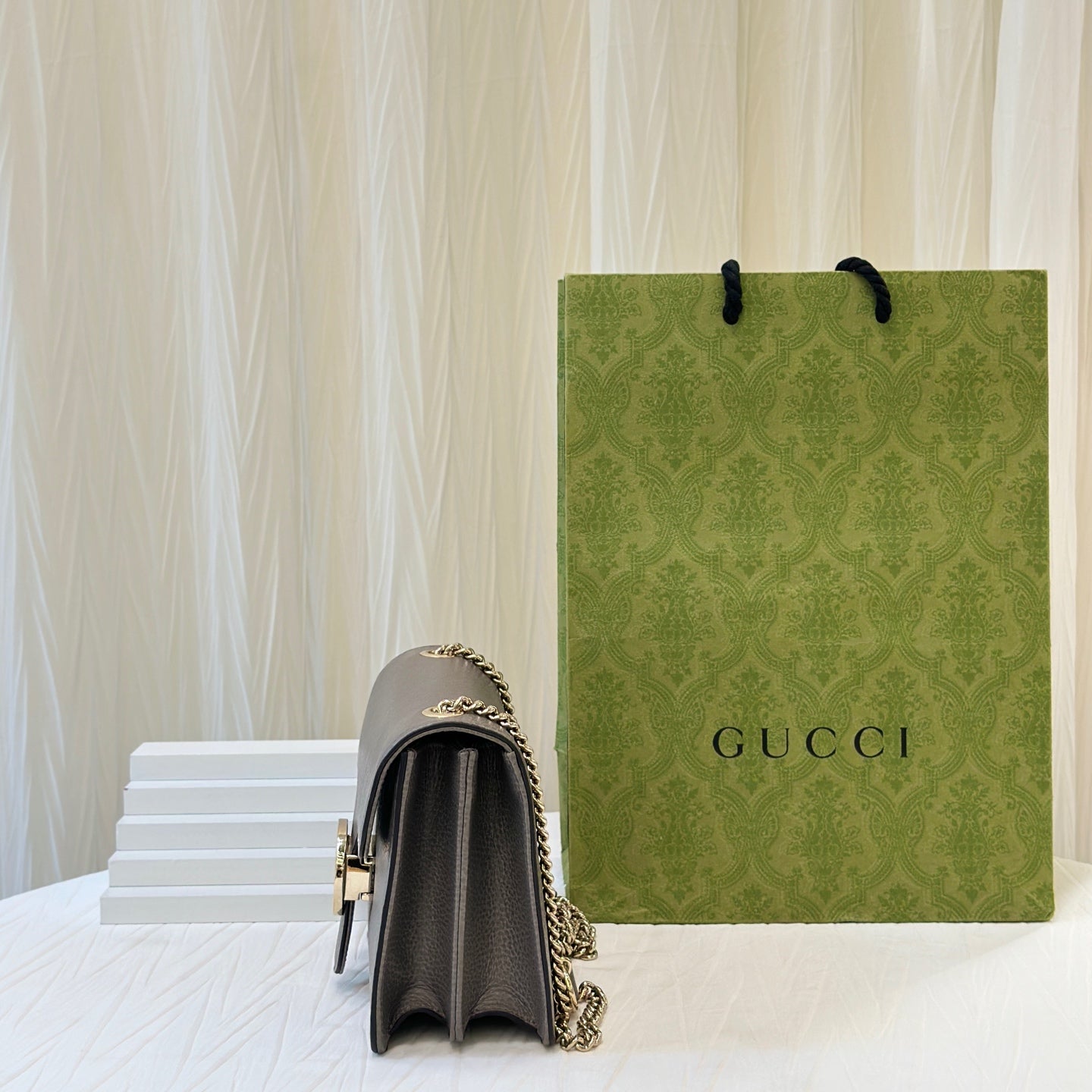 Gucci INTERLOCK Gray Length 20 x Width 6 x Height 16 cm 510304-CAO0G-1226